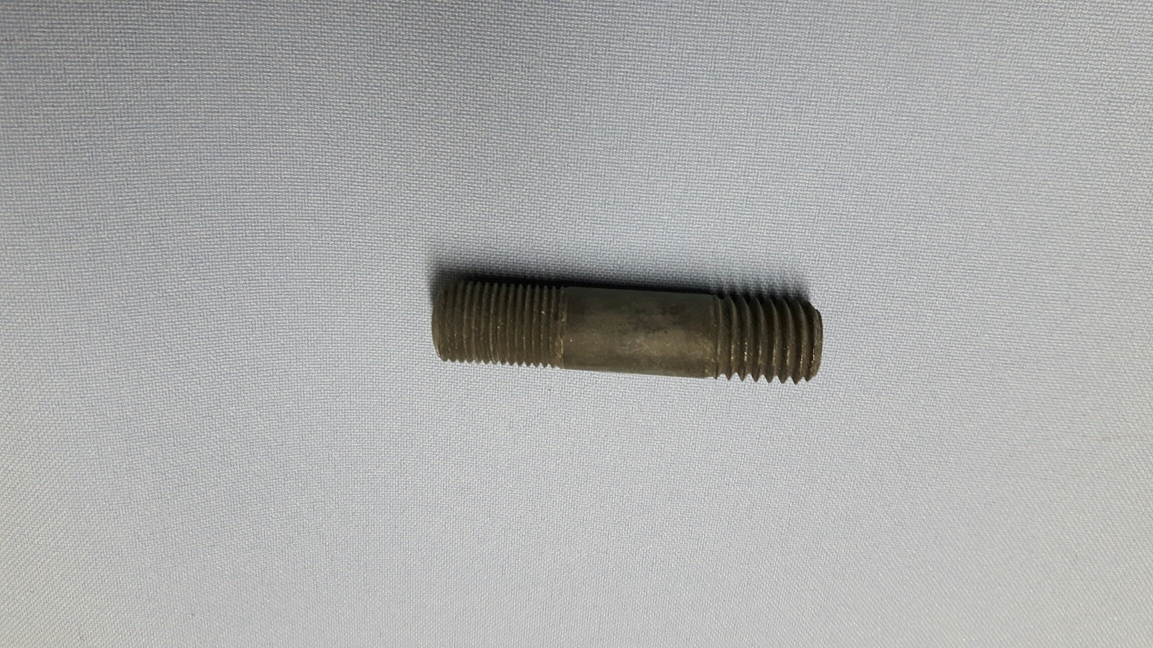 Stehbolzen - Stiftschraube für Hinterachsgehäuse MF 65