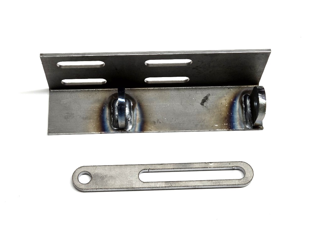 Halter für Gleichstromlichtmaschine C 23 , MF 35-4