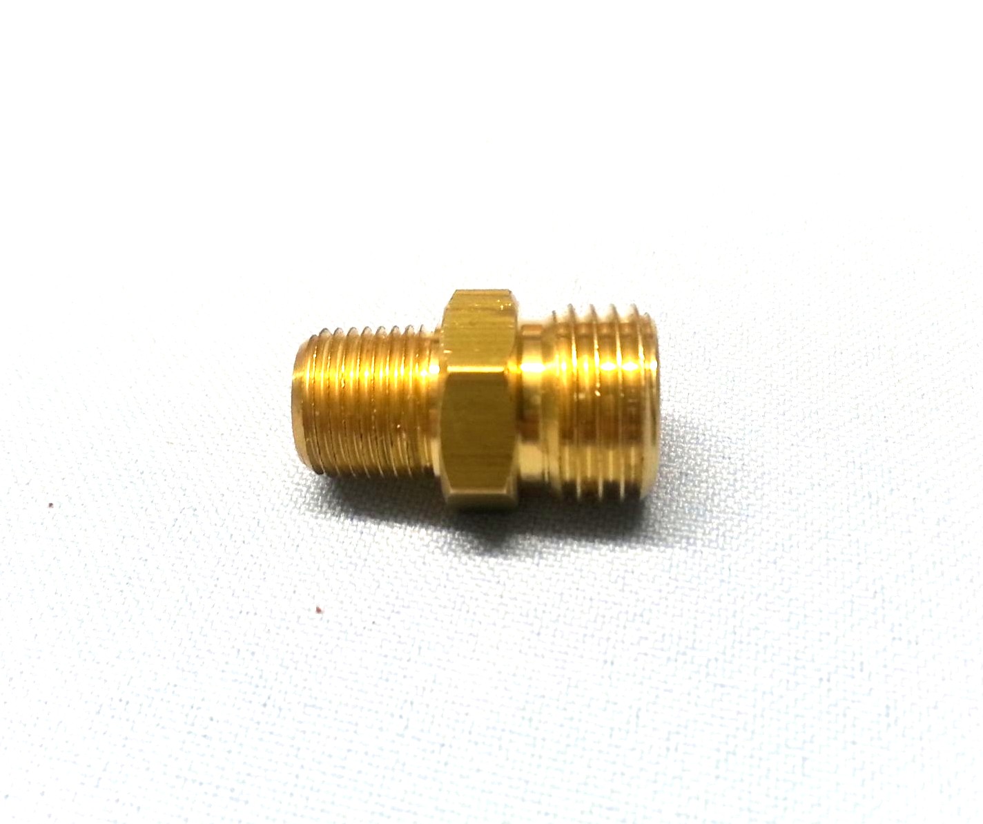 Adapter 1/4 UNF - 1/8 Bspt